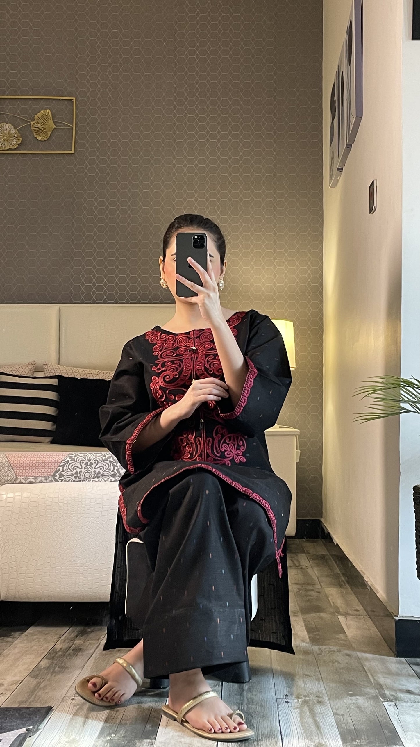 Yasmine Embroidered 2PC (Farshi)