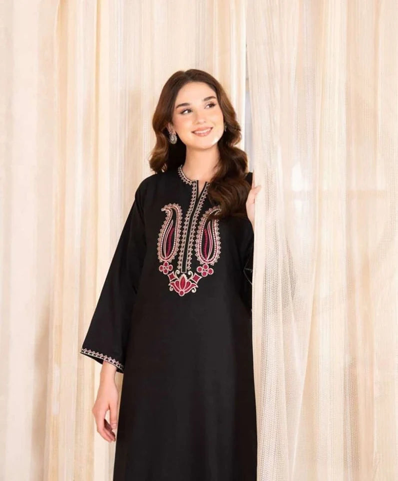 Black rose decent embroidered dress