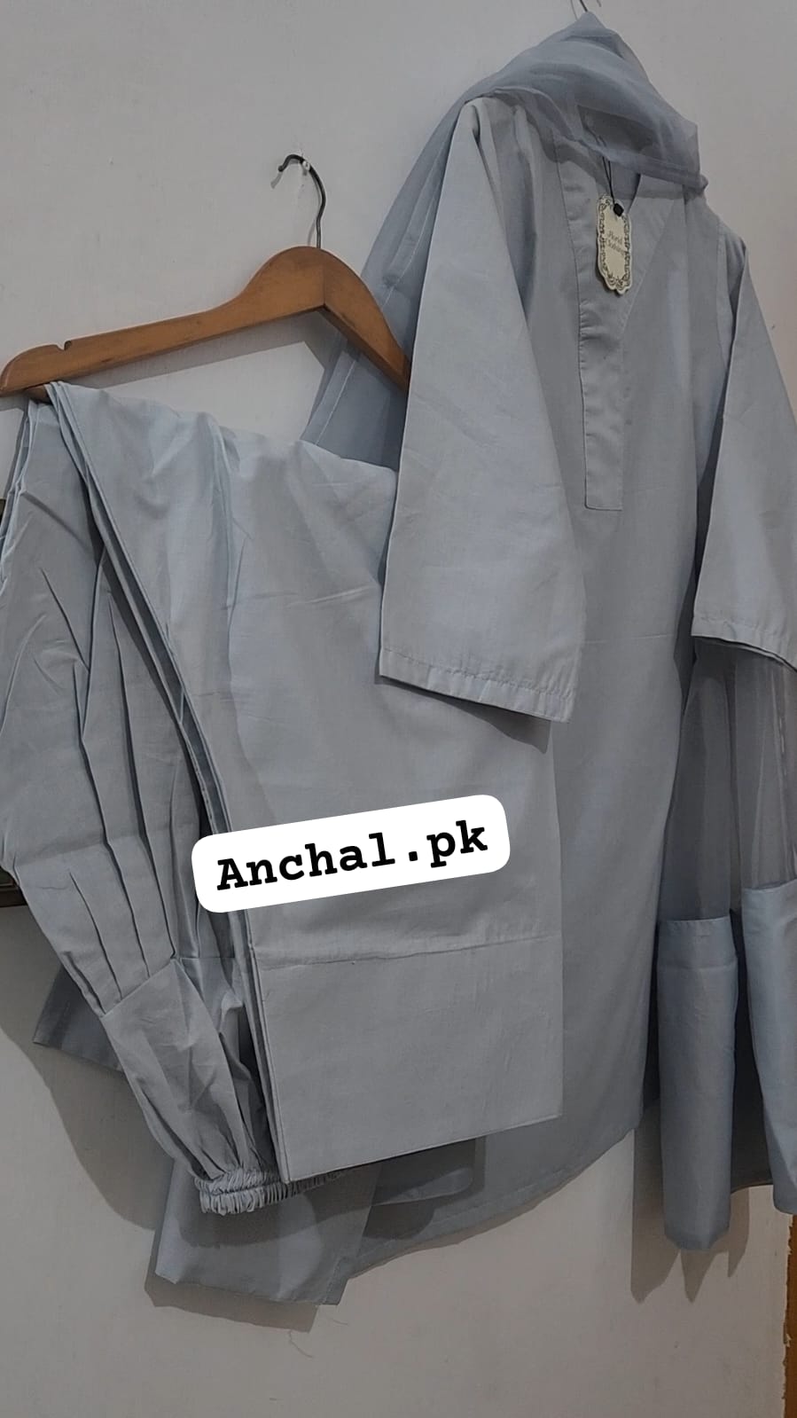 Plain Farshi Shalwar Qameez with Long Dupatta