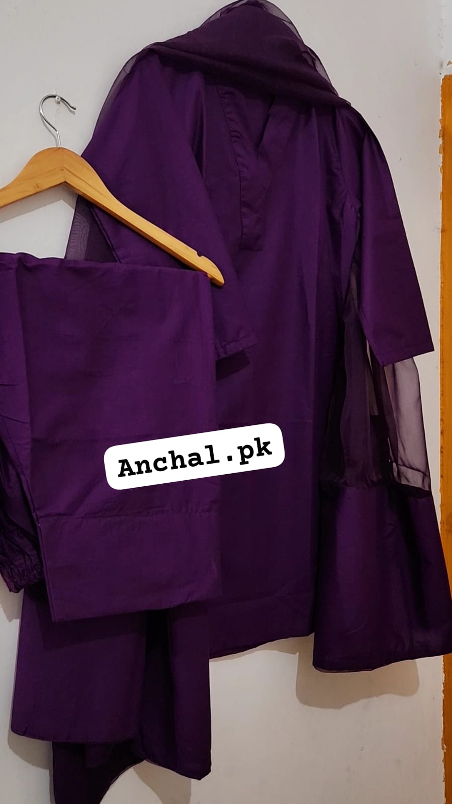 Plain Farshi Shalwar Qameez with Long Dupatta