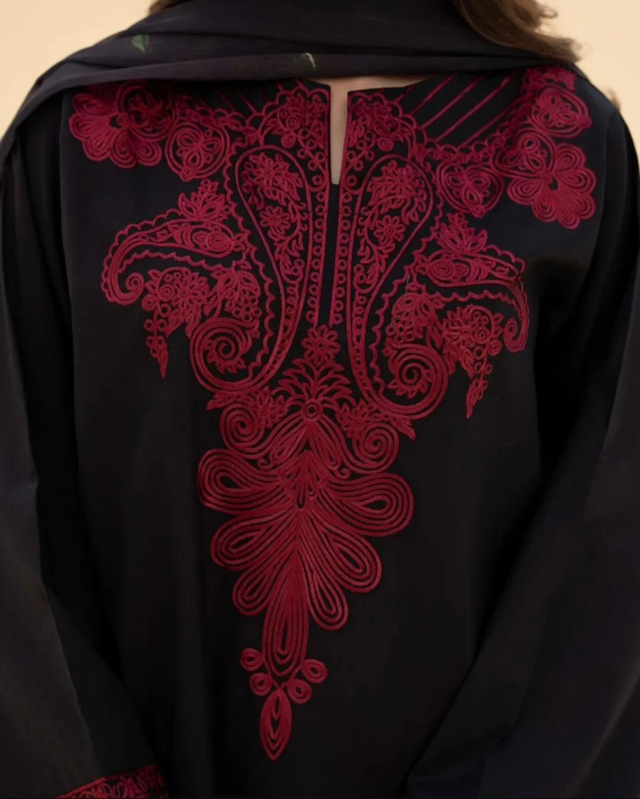 Mah e noor 3 piece embroidered