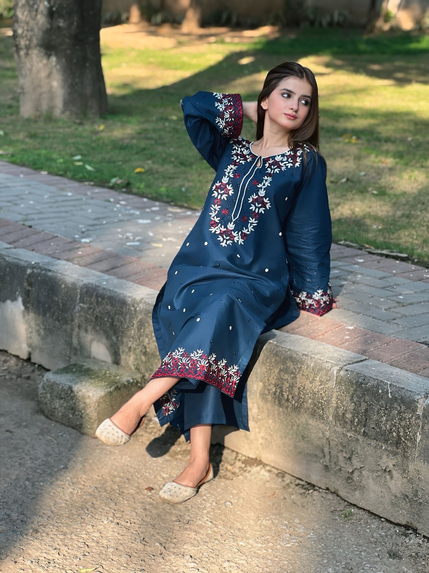 Heer Embroidered 2 piece