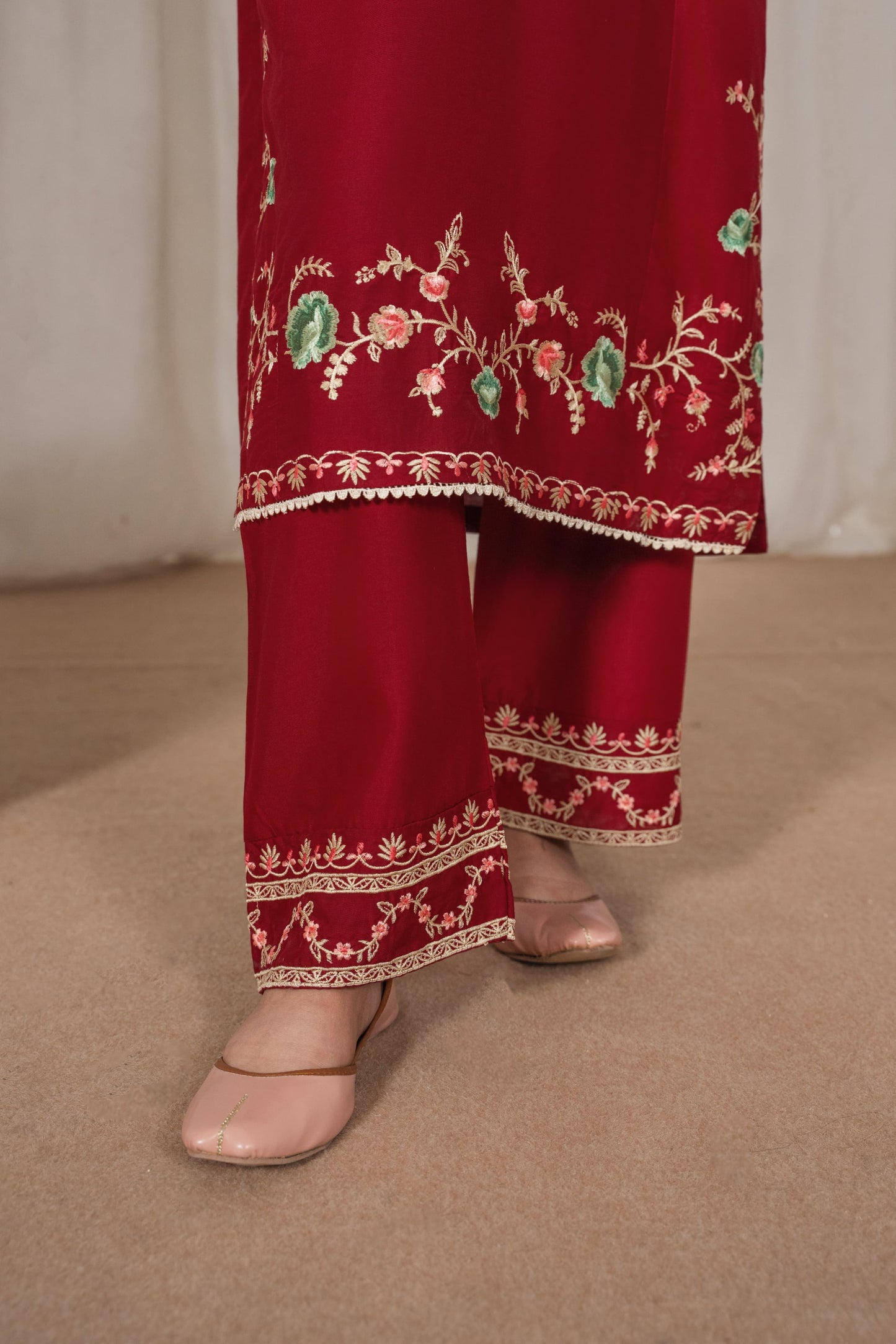 AROHA EMBROIDERED 3PC (DUPPATA)