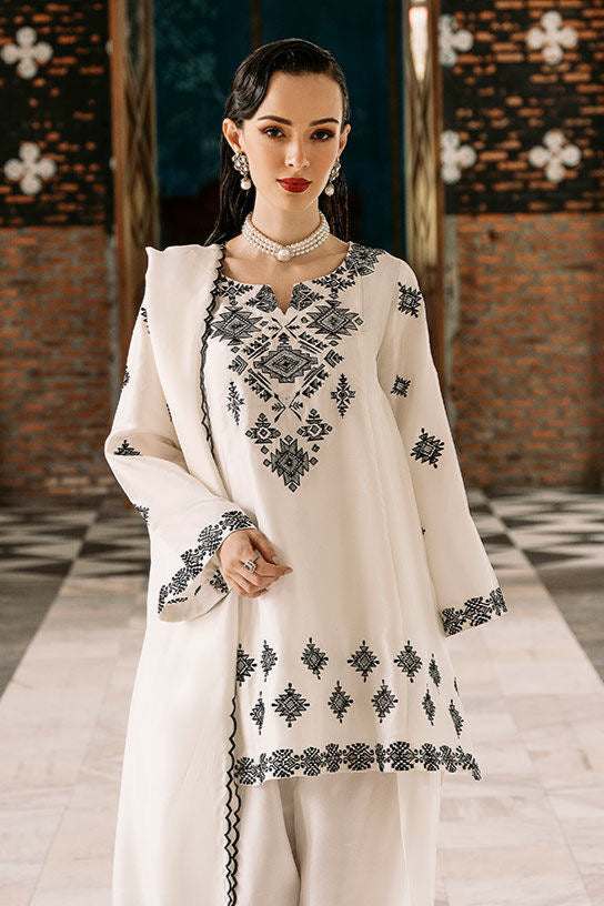 Snowstorm full embroidered