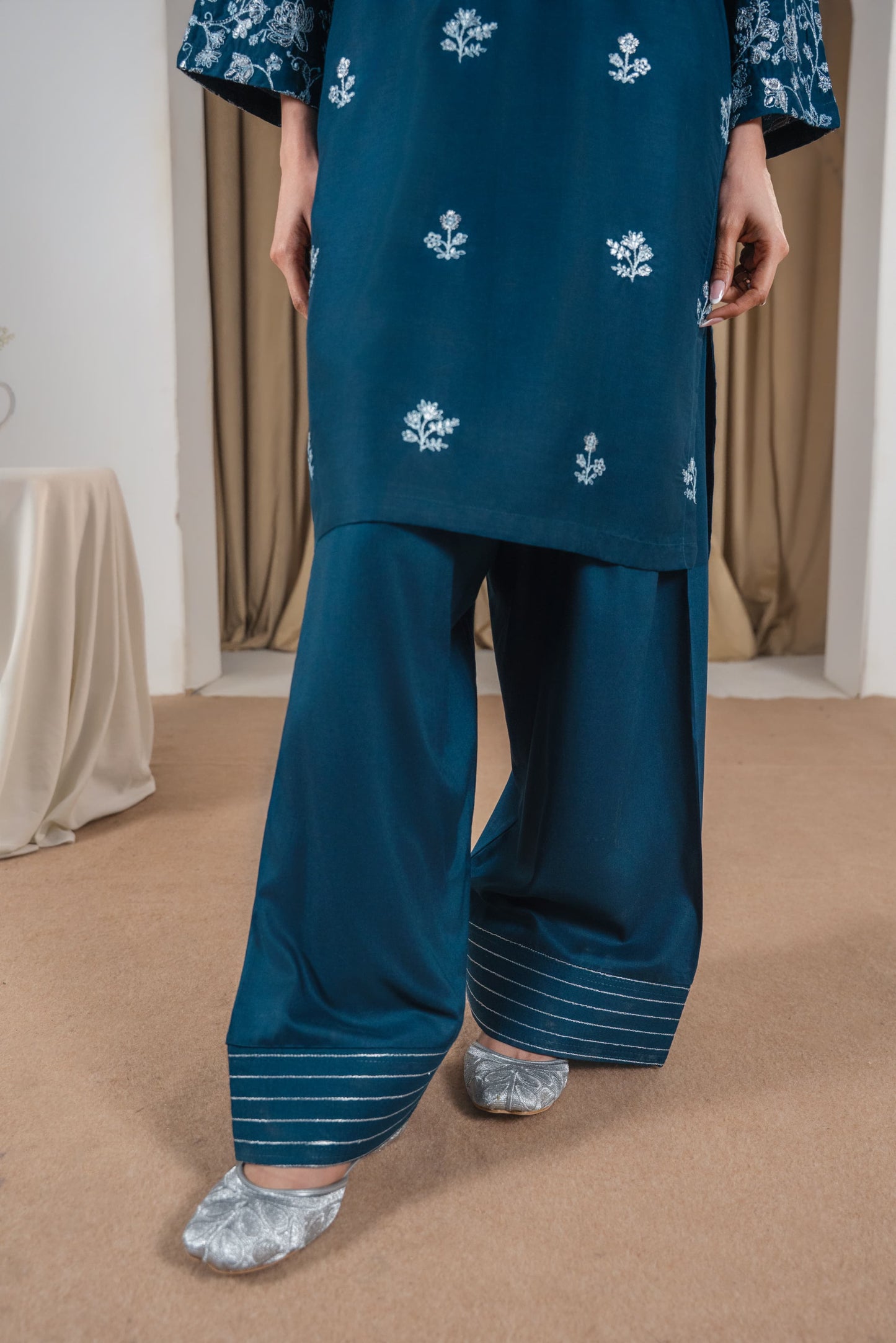 Fari Embroidered Three piece stitched