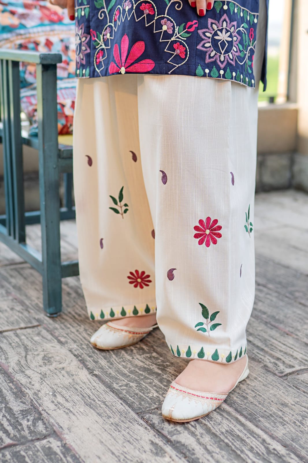 Dananeer Embroided 2 piece dress