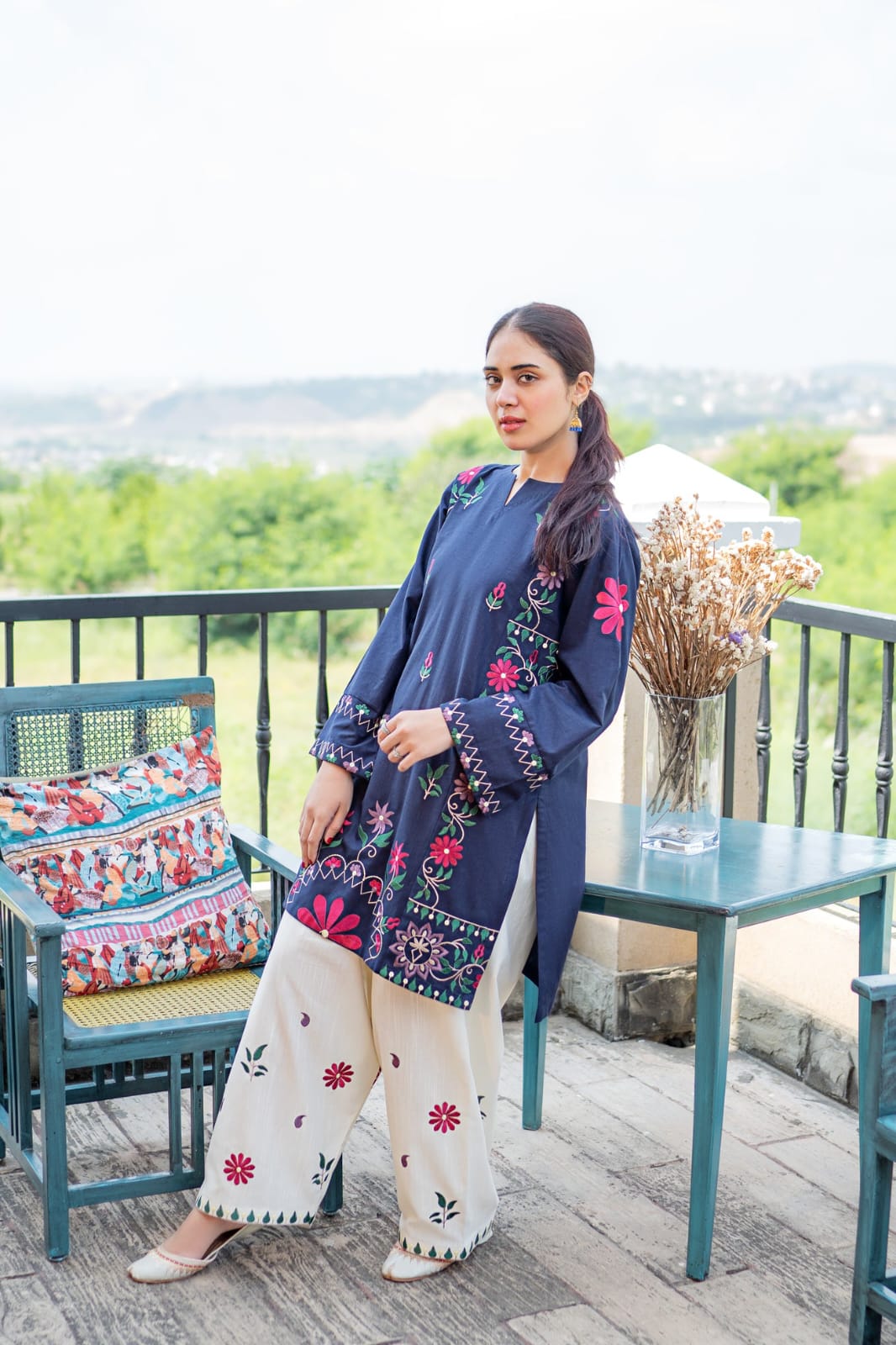 Dananeer Embroided 2 piece dress