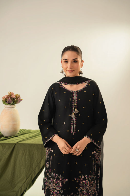 Zarqa Embroided Three piece stitched dress
